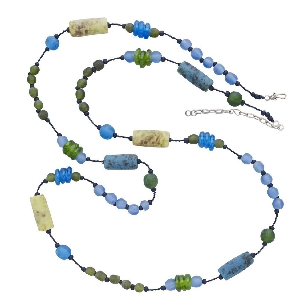 Ten thousand Villages ghana glass necklace NEW